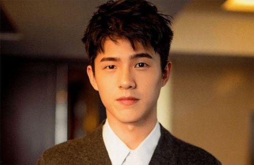 刘昊然完整版爆料视频,揭秘明星幕后生活与成长历程  第3张